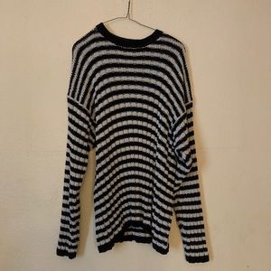DKNY - Ribbed Crew Neck Sweater